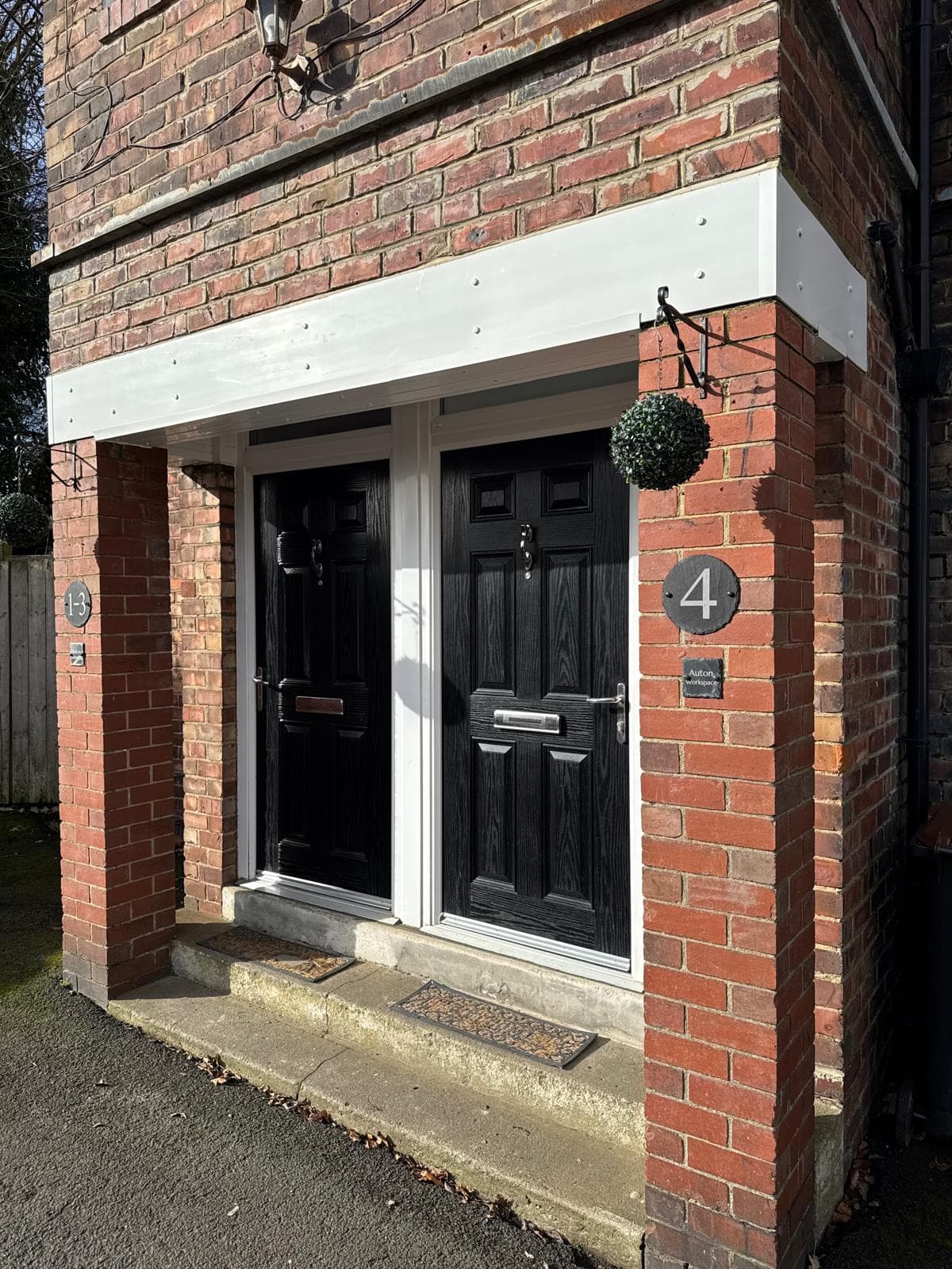 Parking & Exterior 3